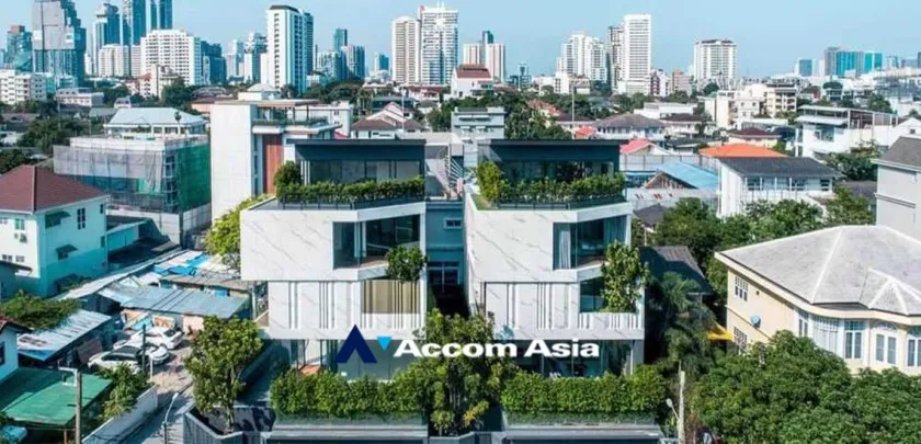 unitSuper Luxury, Luxury, Private Swimming Pool |  3 Bedrooms  House For Sale in Sukhumvit, Bangkok  near BTS Ekkamai (AA32965)