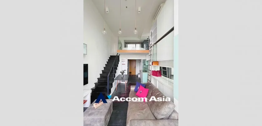 unitDouble High Ceiling, Duplex Condo, Pet friendly |  1 Bedroom  Condominium For Sale in Sukhumvit, Bangkok  near BTS Thong Lo (AA32967)