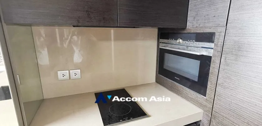 5  1 br Condominium For Rent in Silom ,Bangkok BTS Sala Daeng at Saladaeng One Condominium AA32974