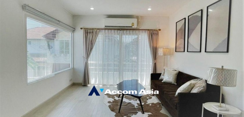 11  3 br House for rent and sale in Pattanakarn ,Bangkok ARL Ramkhamhaeng AA32977