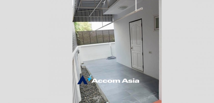13  3 br House for rent and sale in Pattanakarn ,Bangkok ARL Ramkhamhaeng AA32977