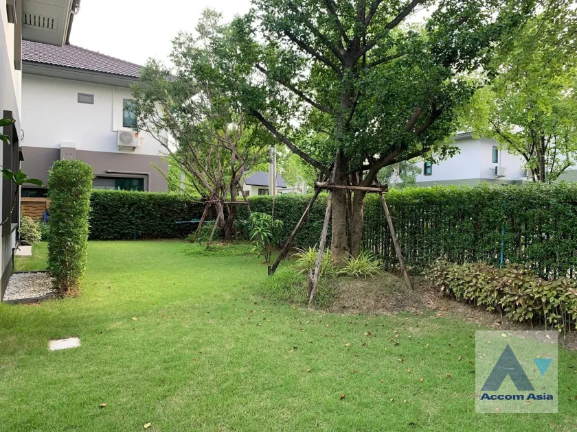 19  4 br House for rent and sale in Samutprakan ,Samutprakan  at House in Compound AA32980