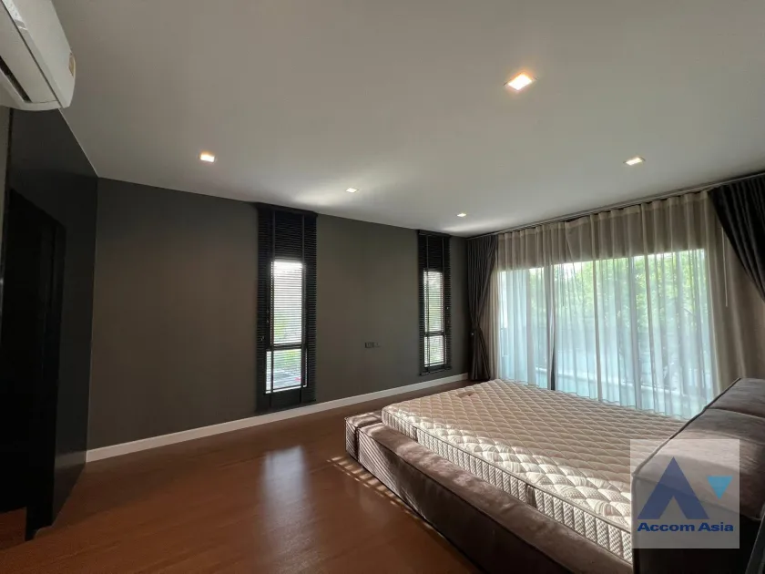 7  4 br House for rent and sale in Samutprakan ,Samutprakan  at House in Compound AA32980