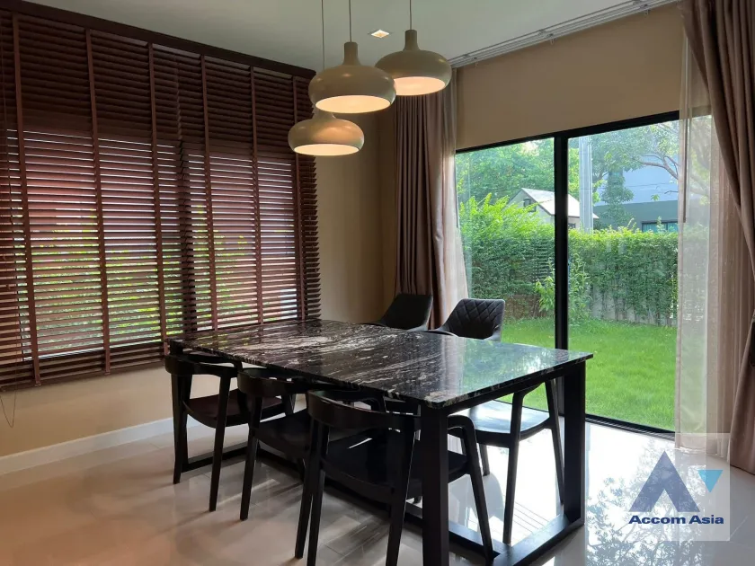  1  4 br House for rent and sale in Samutprakan ,Samutprakan  at House in Compound AA32980