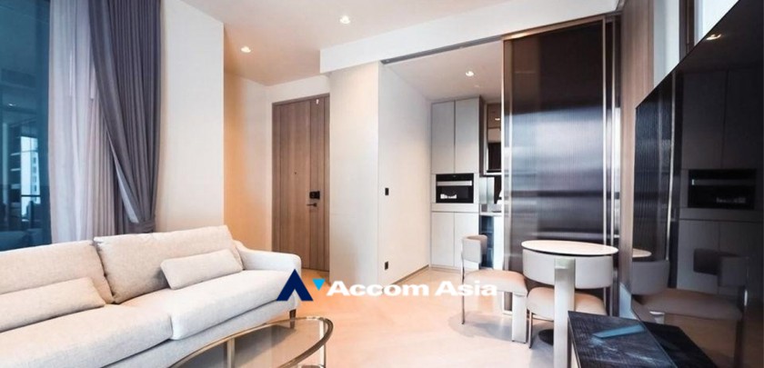 unit 1 Bedroom  Condominium For Rent in Sathorn, Bangkok  near BTS Chong Nonsi (AA32983)