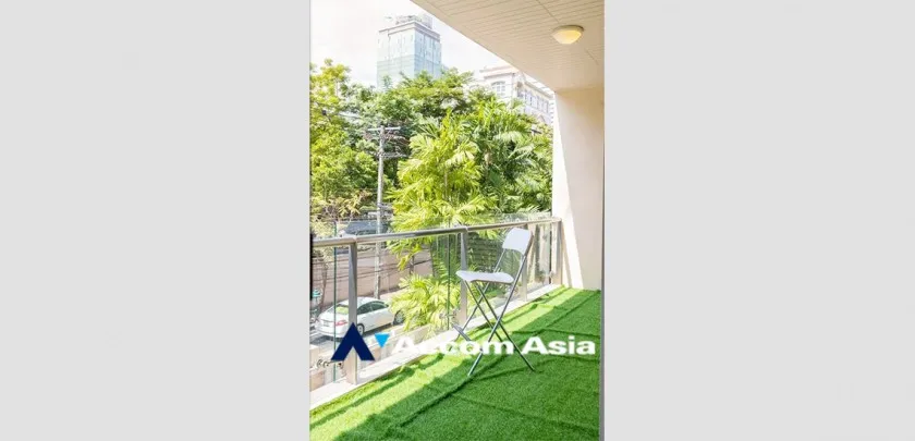 unitPet friendly |  2 Bedrooms  Condominium For Rent & Sale in Silom, Bangkok  near BTS Sala Daeng - MRT Silom (AA32984)