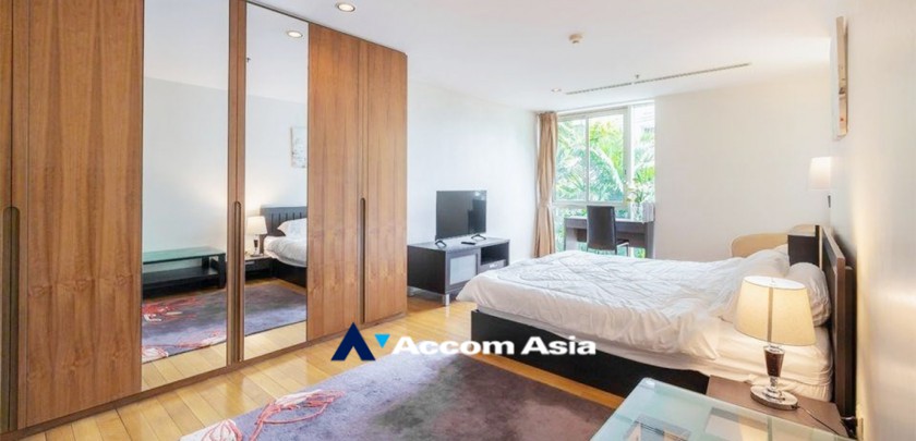 11  2 br Condominium for rent and sale in Silom ,Bangkok BTS Sala Daeng - MRT Silom at The Legend Saladaeng AA32984