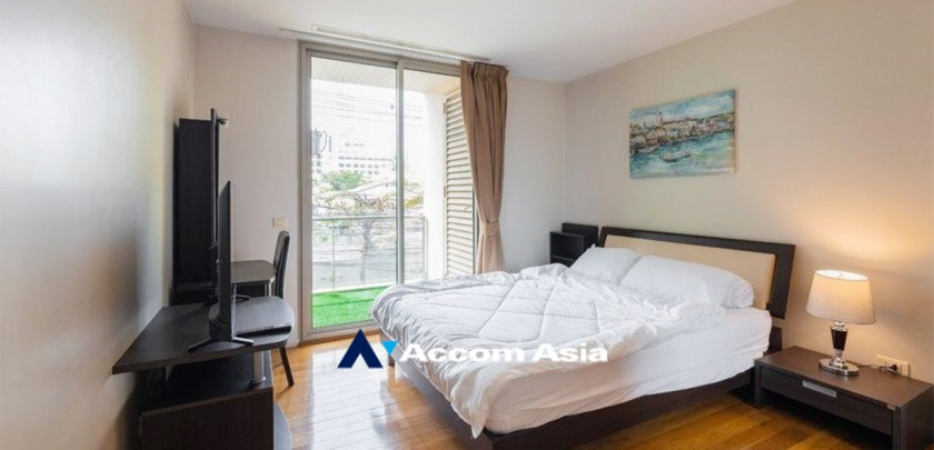 12  2 br Condominium for rent and sale in Silom ,Bangkok BTS Sala Daeng - MRT Silom at The Legend Saladaeng AA32984