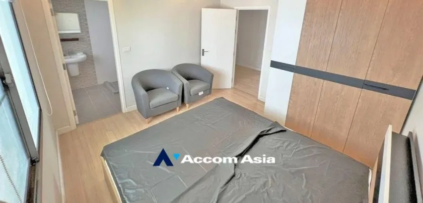 6  3 br Townhouse For Rent in Samutprakan , BTS Bang Na at Plex Bangna AA32986