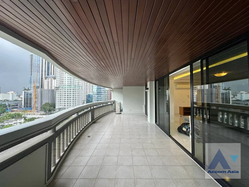 9  3 br Apartment For Rent in Ploenchit ,Bangkok BTS Ratchadamri at High rise and Peaceful AA33015