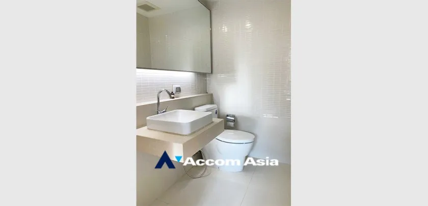 7  1 br Condominium For Sale in Silom ,Bangkok MRT Silom - BTS Sala Daeng at Focus on Saladaeng AA33024