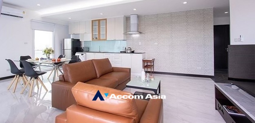 4  3 br Apartment For Rent in Sukhumvit ,Bangkok BTS Punnawithi at Apartment complex in Bangkok AA33042