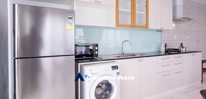 12  3 br Apartment For Rent in Sukhumvit ,Bangkok BTS Punnawithi at Apartment complex in Bangkok AA33042