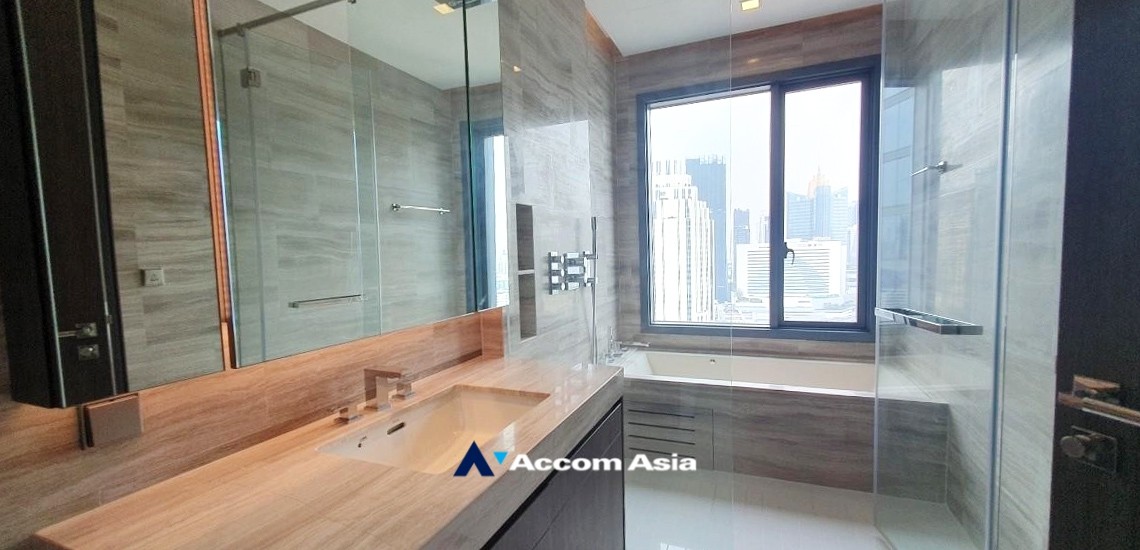 5  2 br Condominium For Sale in Sukhumvit ,Bangkok BTS Nana at Q1 Sukhumvit AA33048