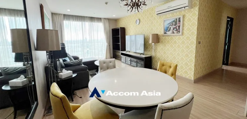  2  2 br Condominium For Rent in Sukhumvit ,Bangkok BTS Phra khanong at Sky Walk Condominium AA33056