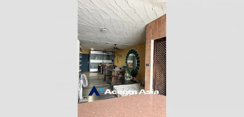  1  1 br Condominium For Sale in Silom ,Bangkok BTS Chong Nonsi at ITF Silom Palace AA33068