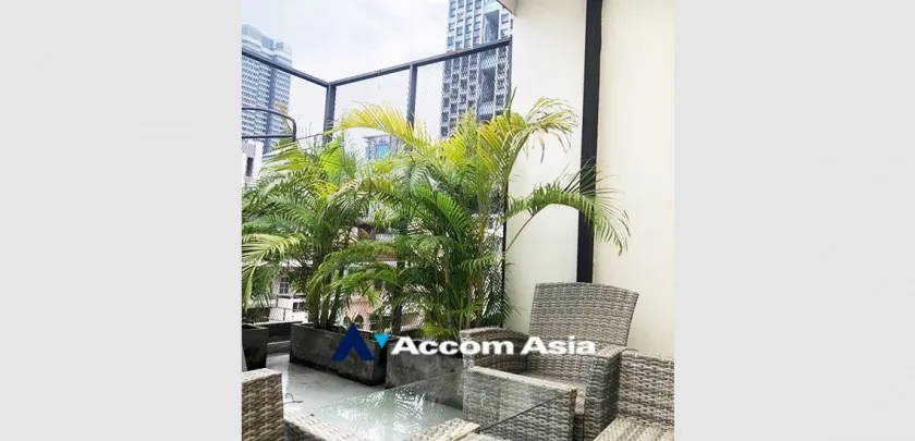 10  3 br Townhouse for rent and sale in Silom ,Bangkok BTS Chong Nonsi AA33103