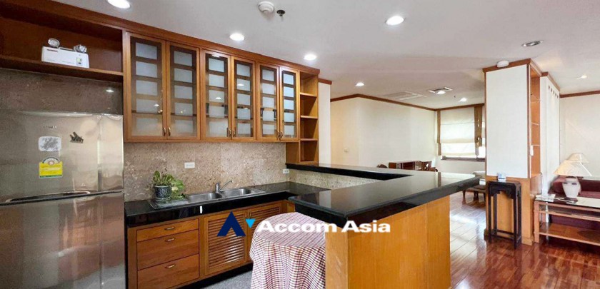  1  2 br Apartment For Rent in Sathorn ,Bangkok BTS Chong Nonsi at Cozy Low-rise Apartment in Sathorn, Walk to BTS 6 mins. AA33148