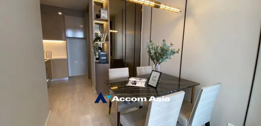 unit 1 Bedroom  Condominium For Rent & Sale in Ploenchit, Bangkok  near BTS Ploenchit (AA33160)