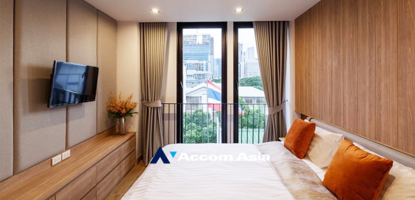 4  1 br Apartment for rent and sale in Ploenchit ,Bangkok MRT Lumphini at Cozy Style with Good Surrounding AA33175