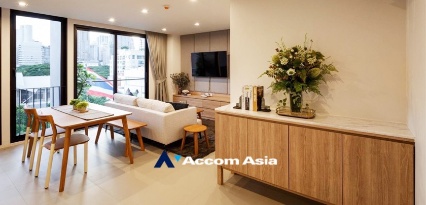  1  1 br Apartment for rent and sale in Ploenchit ,Bangkok MRT Lumphini at Cozy Style with Good Surrounding AA33175
