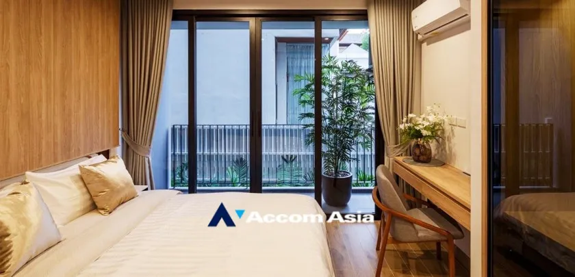 unit Studio  Apartment For Rent & Sale in Ploenchit, Bangkok  near MRT Lumphini (AA33176)