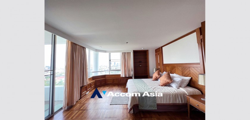 7  2 br Apartment For Rent in Sathorn ,Bangkok BTS Chong Nonsi at Thai Colonial Style AA33181