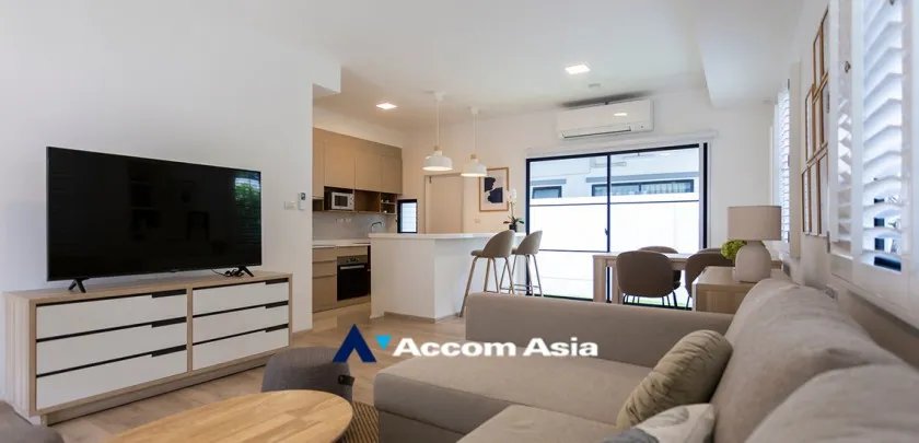 unit 3 Bedrooms  Townhouse For Sale in Samutprakan, Samutprakan  (AA33182)