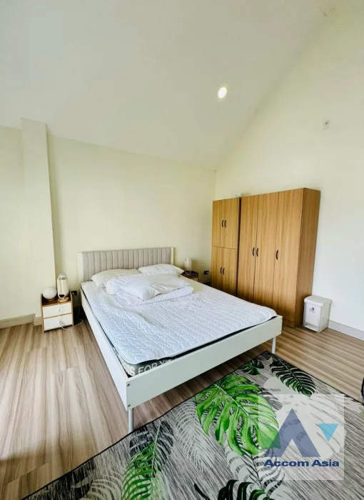 4  3 br Townhouse for rent and sale in Sukhumvit ,Bangkok BTS Udomsuk AA33185