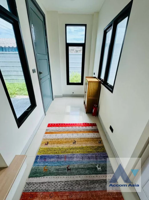 10  3 br Townhouse for rent and sale in Sukhumvit ,Bangkok BTS Udomsuk AA33185