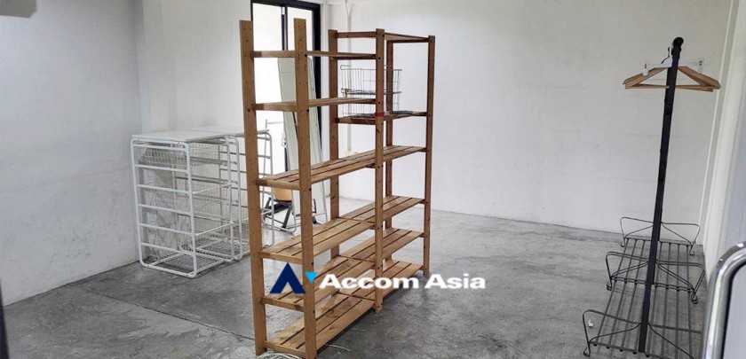 11  3 br House for rent and sale in Sukhumvit ,Bangkok BTS Punnawithi AA33215