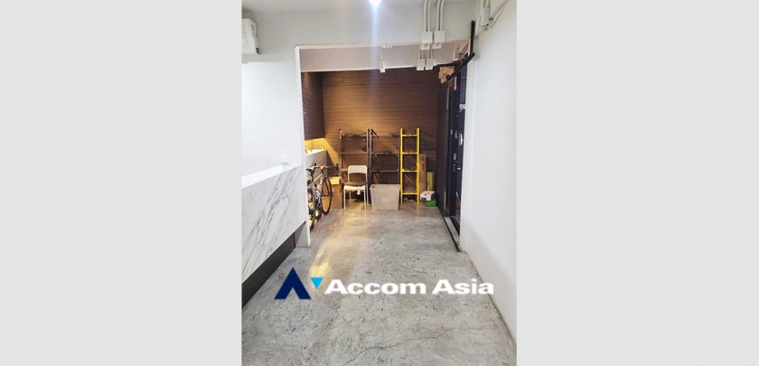 5  3 br House for rent and sale in Sukhumvit ,Bangkok BTS Punnawithi AA33215