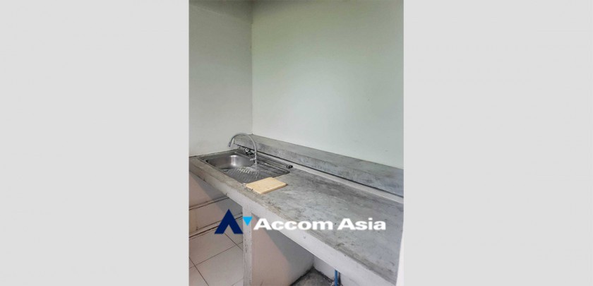 7  3 br House for rent and sale in Sukhumvit ,Bangkok BTS Punnawithi AA33215