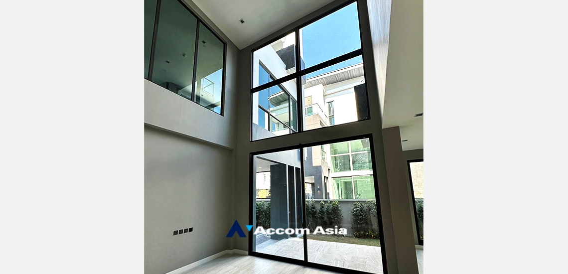  1  4 br House for rent and sale in Pattanakarn ,Bangkok ARL Hua Mak at The Gentry Phatthanakan AA33222