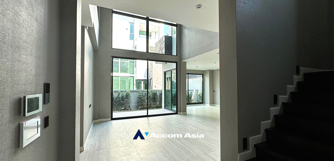 6  4 br House for rent and sale in Pattanakarn ,Bangkok ARL Hua Mak at The Gentry Phatthanakan AA33222