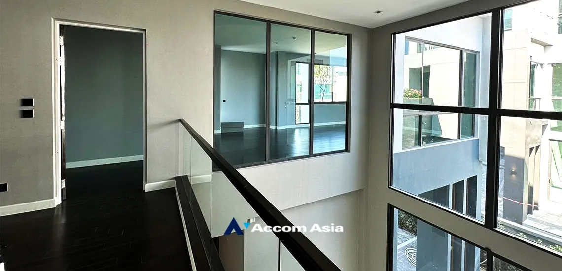 15  4 br House for rent and sale in Pattanakarn ,Bangkok ARL Hua Mak at The Gentry Phatthanakan AA33222