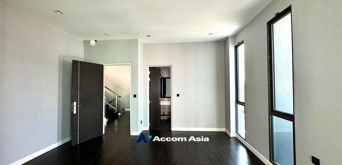 18  4 br House for rent and sale in Pattanakarn ,Bangkok ARL Hua Mak at The Gentry Phatthanakan AA33222