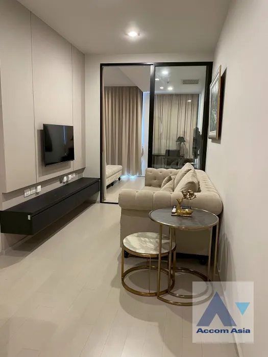 unit 1 Bedroom  Condominium For Rent in Ploenchit, Bangkok  near BTS Ploenchit (AA33228)
