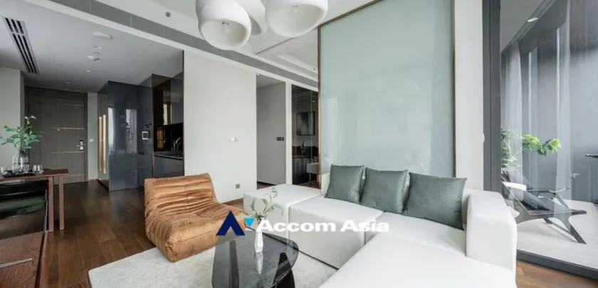 unit 1 Bedroom  Condominium For Rent & Sale in Sukhumvit, Bangkok  near BTS Phrom Phong (AA33237)