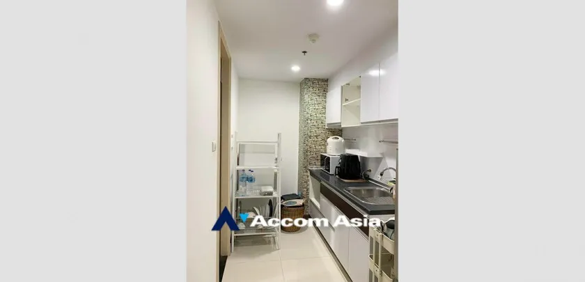 unit 1 Bedroom  Condominium For Sale in Sathorn, Bangkok  near BRT Nararam 3 (AA33244)
