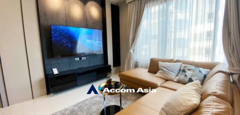  The Emporio Place Condominium  1 Bedroom for Rent BTS Phrom Phong in Sukhumvit Bangkok