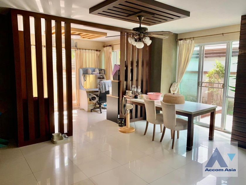  1  3 br House For Sale in Pattanakarn ,Bangkok  at Blue Lagoon Bangna km.8 AA33260