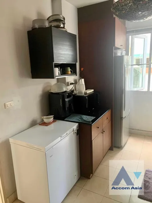5  3 br House For Sale in Pattanakarn ,Bangkok  at Blue Lagoon Bangna km.8 AA33260