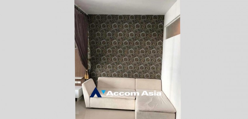  2  1 br Condominium For Sale in Charoen Nakhon ,Bangkok BTS Krung Thon Buri at Supalai River Resort AA33263