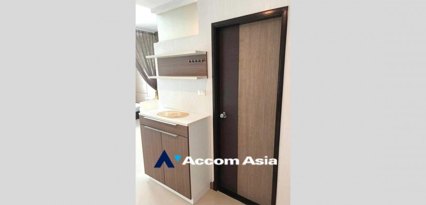 5  1 br Condominium For Sale in Charoen Nakhon ,Bangkok BTS Krung Thon Buri at Supalai River Resort AA33263