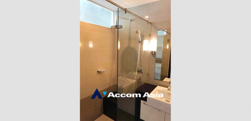 6  1 br Condominium For Sale in Charoen Nakhon ,Bangkok BTS Krung Thon Buri at Supalai River Resort AA33263