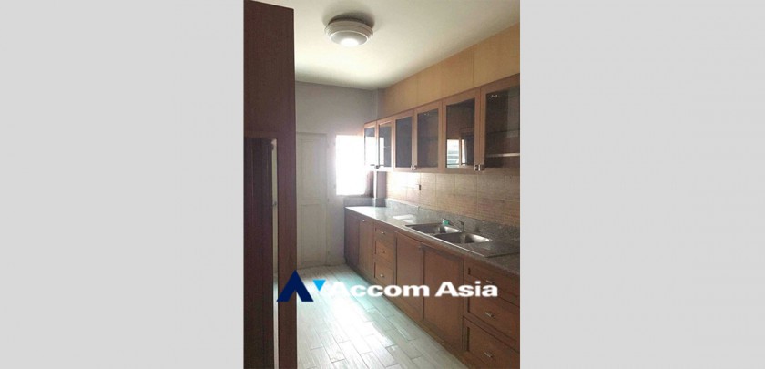 4  3 br House For Sale in Pattanakarn ,Bangkok ARL Ban Thap Chang at KrongThong Village Phattanakan 32 AA33267