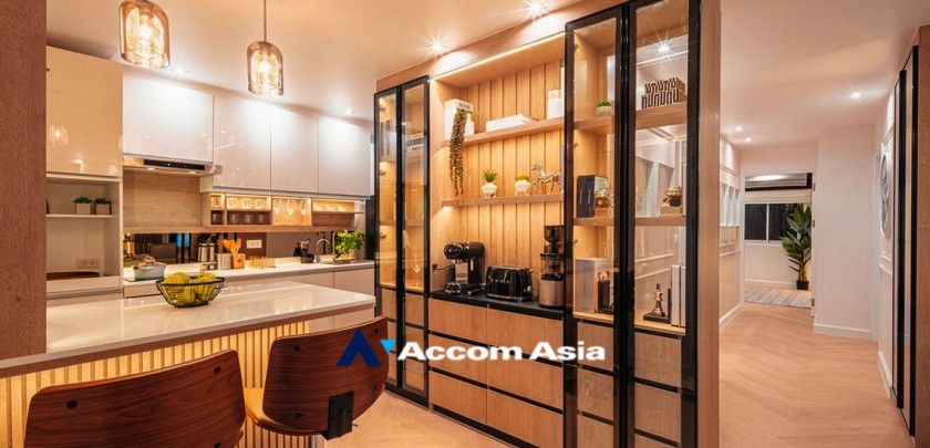 4  2 br Condominium For Sale in Sathorn ,Bangkok  at Fortune Condo Town AA33271