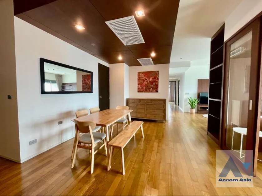 unitPet friendly |  3 Bedrooms  Condominium For Rent in Sukhumvit, Bangkok  near BTS Phrom Phong (AA33284)