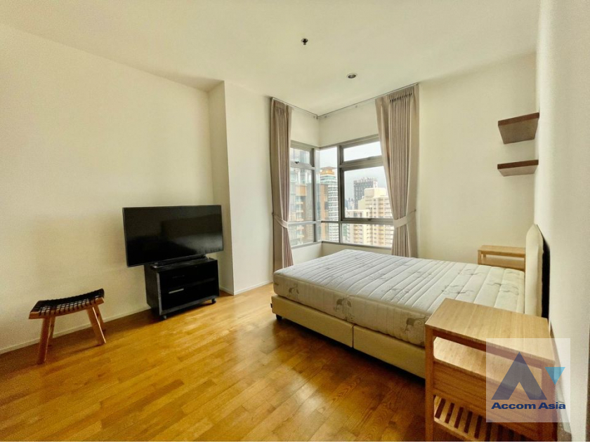 13  3 br Condominium For Rent in Sukhumvit ,Bangkok BTS Phrom Phong at The Madison AA33284